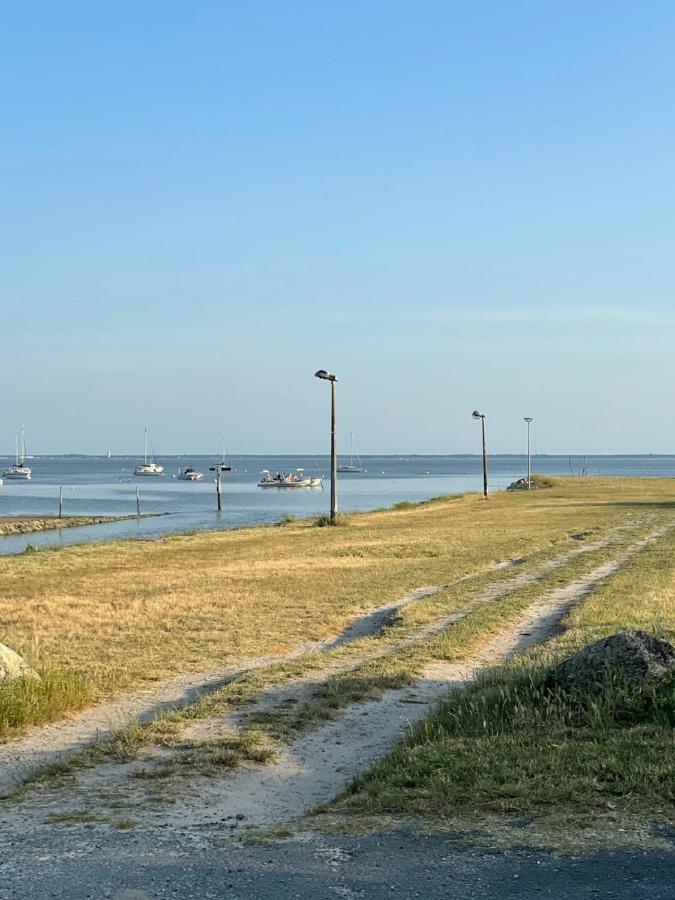 Au Coeur Du Bassin D'Arcachon,Tres Bel Appartement Avec Terrasse Audenge Exterior photo